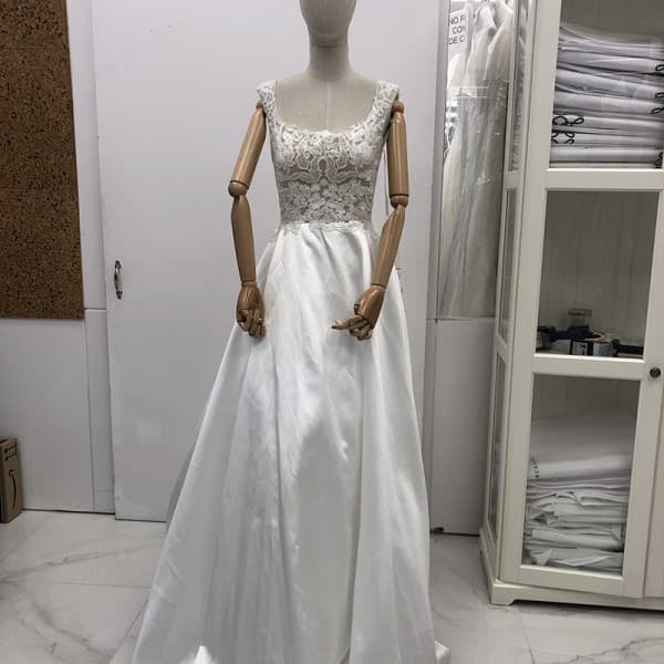 Rita TK0207-289-IV / 5090 mikado skirt