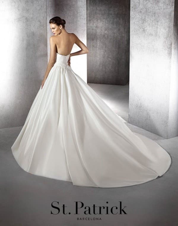 PRONOVIAS Pronovias